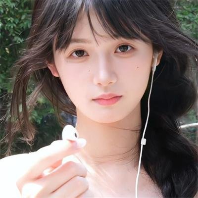 黑夜里的眼睛